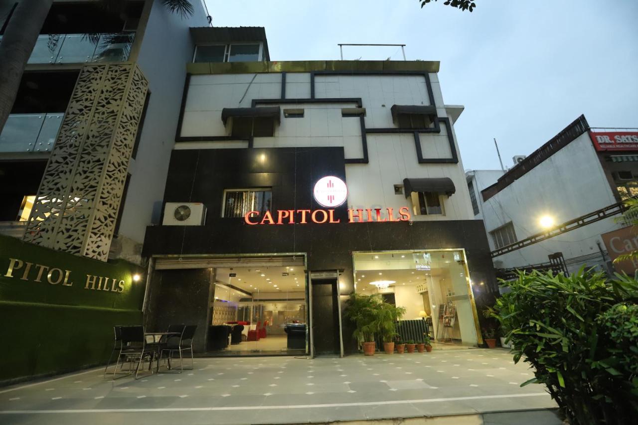 Hotel Capitol Hills - Greater Kailash Delhi Nova Deli Exterior foto