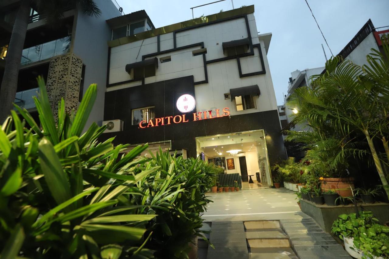 Hotel Capitol Hills - Greater Kailash Delhi Nova Deli Exterior foto